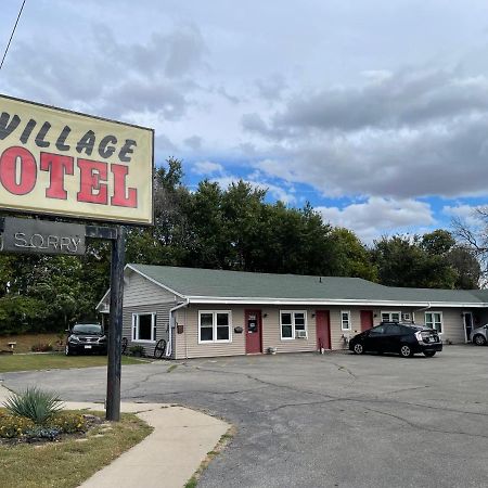 The Village Motel Steamboat Rock Екстериор снимка