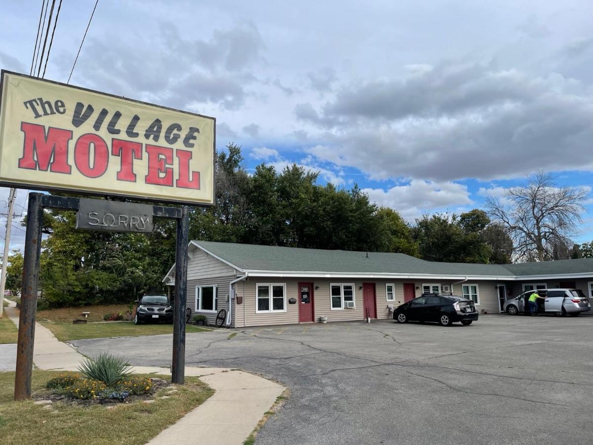 The Village Motel Steamboat Rock Екстериор снимка